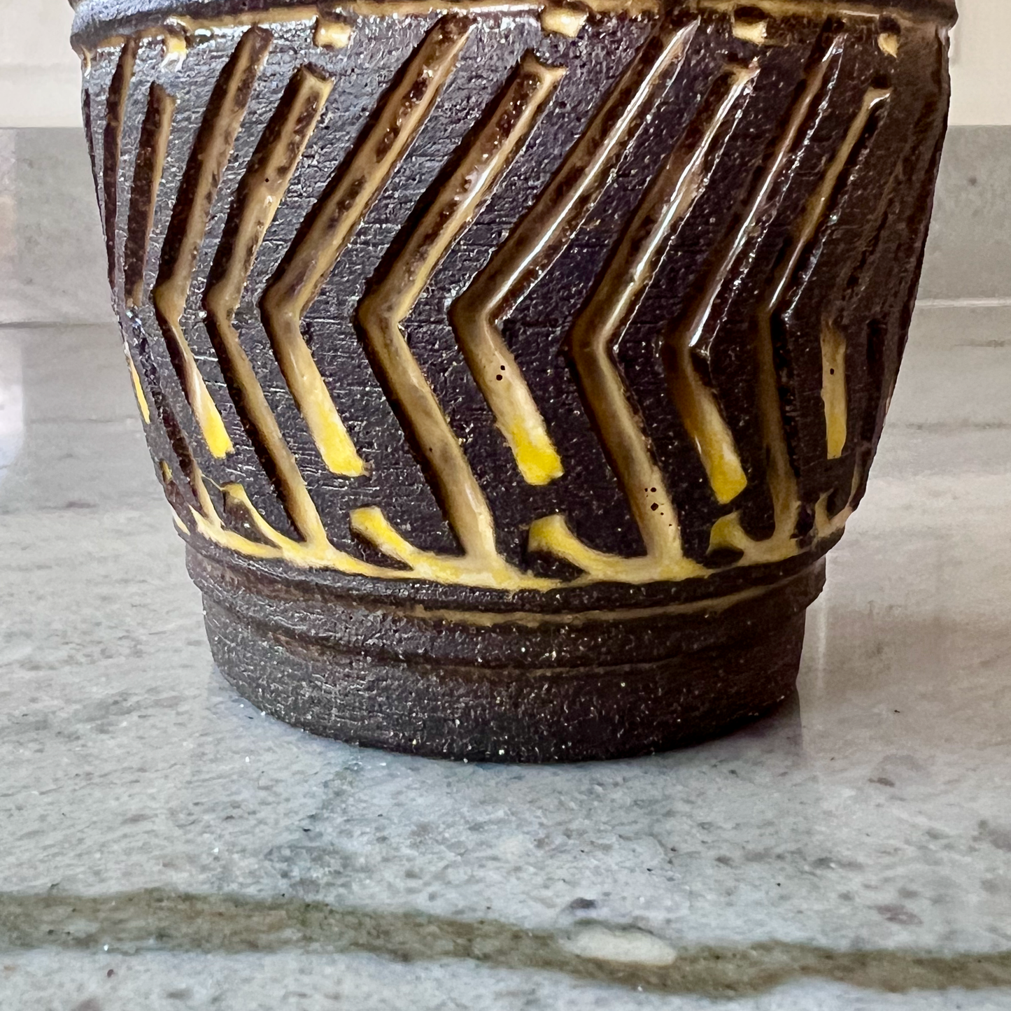 Medium Dark Clay Jar, Zig Zag Grooves with Yellow Glaze