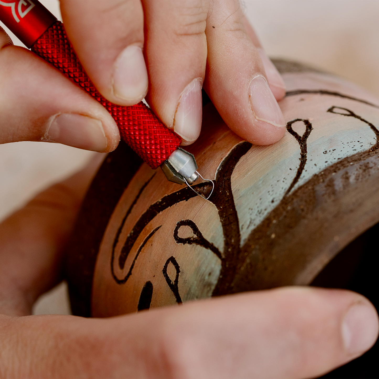 Dragonfly Tool, Universal Handle with Medium P Shape Blade