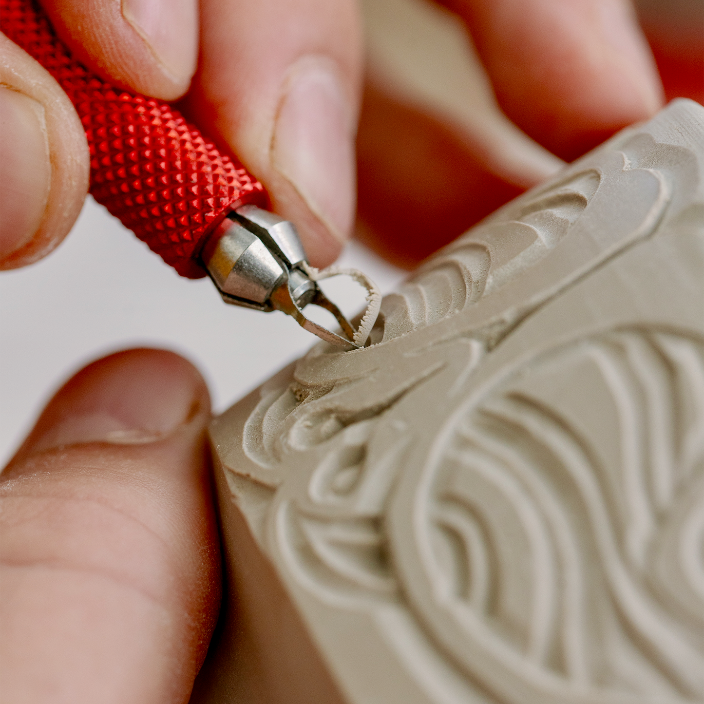 Dragonfly Tool, Universal Handle with Small Pointed Blade