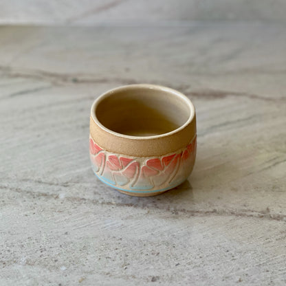 Sandy Clay Tumbler, Red and Blue Detail