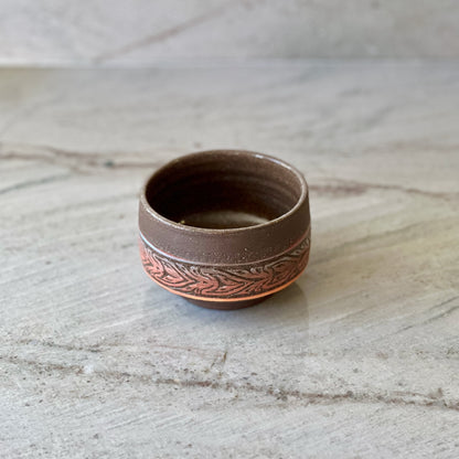 Charcoal Clay Tumbler, Red and Blue Detail